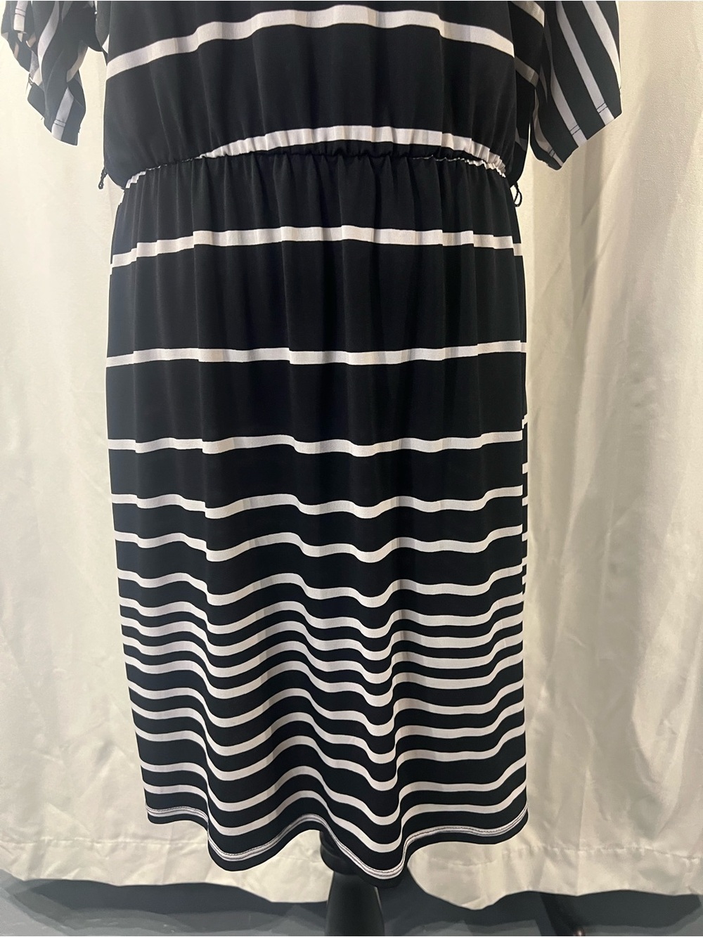 Perceptions Striped Black and White Elastic-Waist Midi Dress - Picture 3 of 10